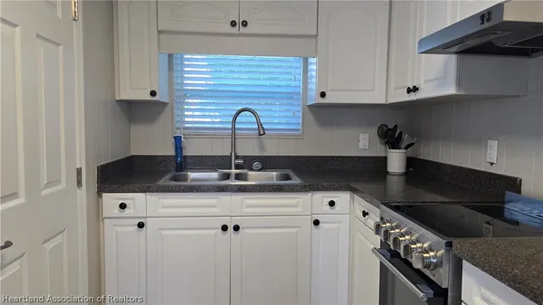 $1,000 | 683 Lake June Road, Lake Placid, FL 33852