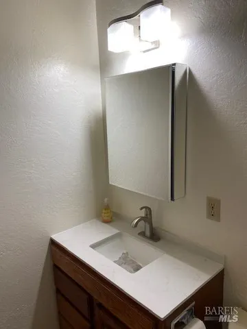 $549,000 | 929 Helen Avenue, Ukiah, CA 95482