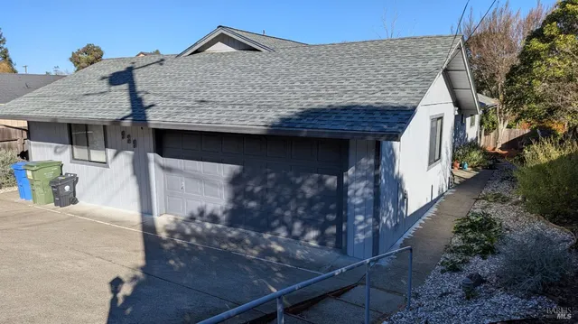 $549,000 | 929 Helen Avenue, Ukiah, CA 95482