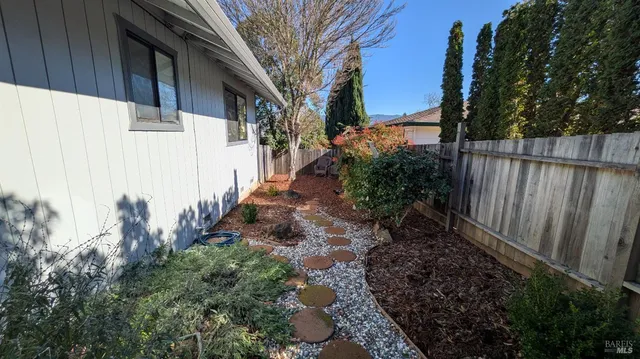 $549,000 | 929 Helen Avenue, Ukiah, CA 95482