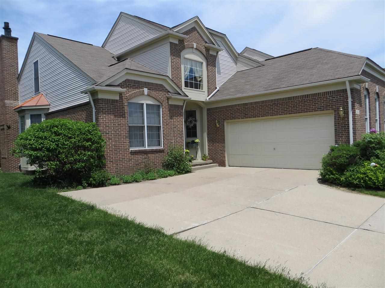 1341 Copper Circle Rochester, MI 48306 - Photo 2 of 30 31196044-1.JPG