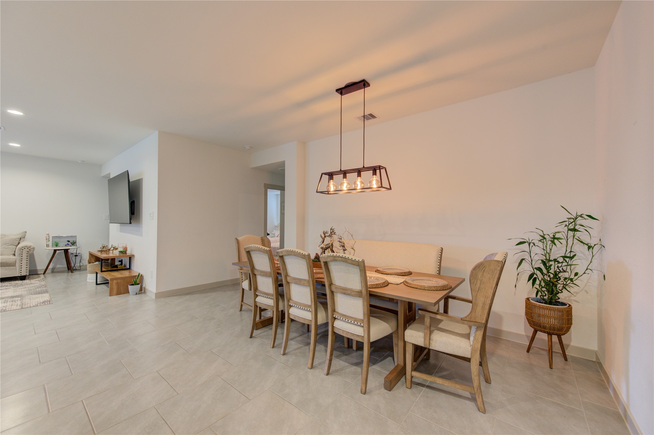 29522 Cayenne Circle Katy, TX 77494 - Photo 18 of 46 a view of a dining room with furniture