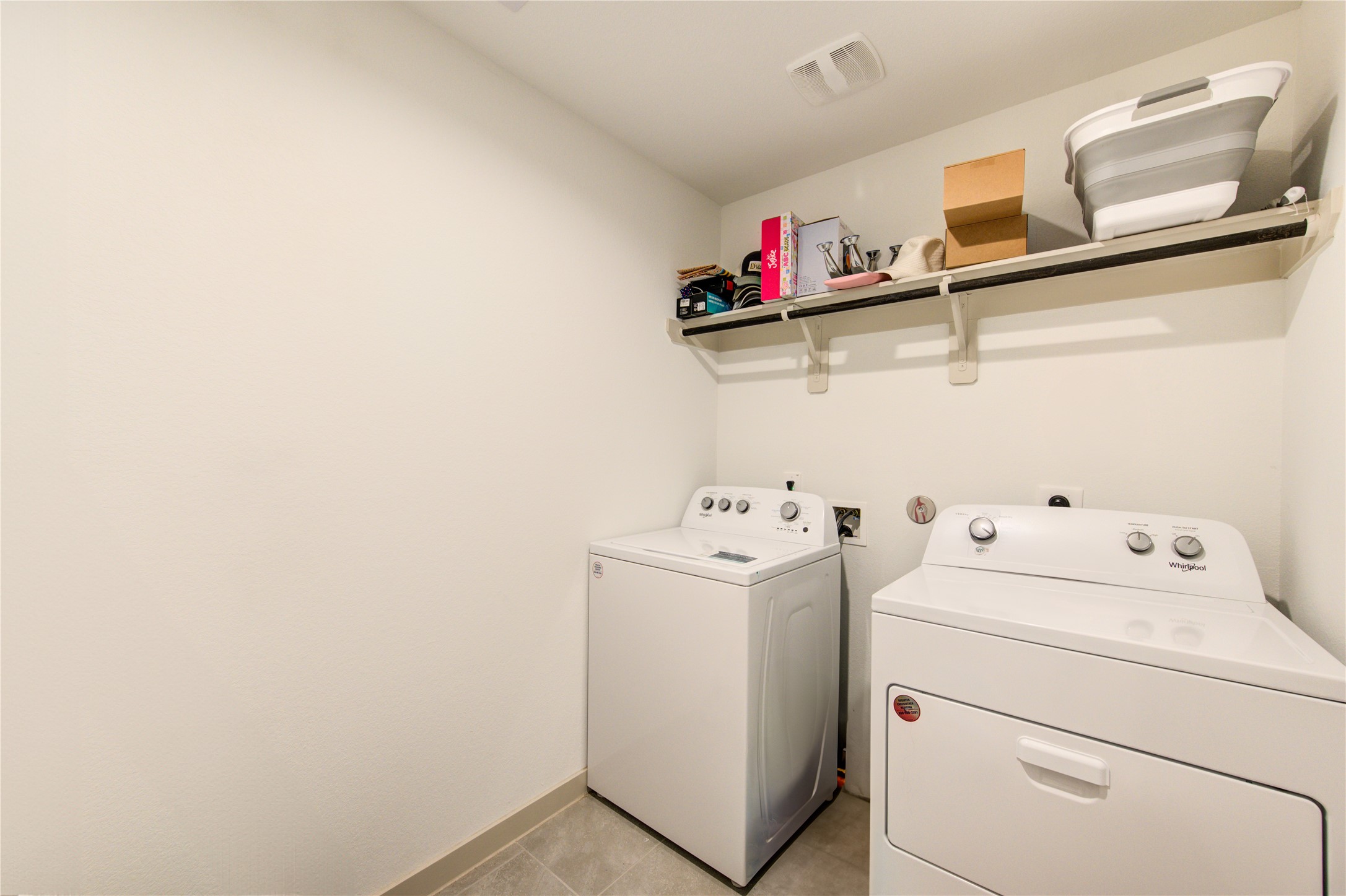29522 Cayenne Circle Katy, TX 77494 - Photo 33 of 46 a utility room with dryer and washer