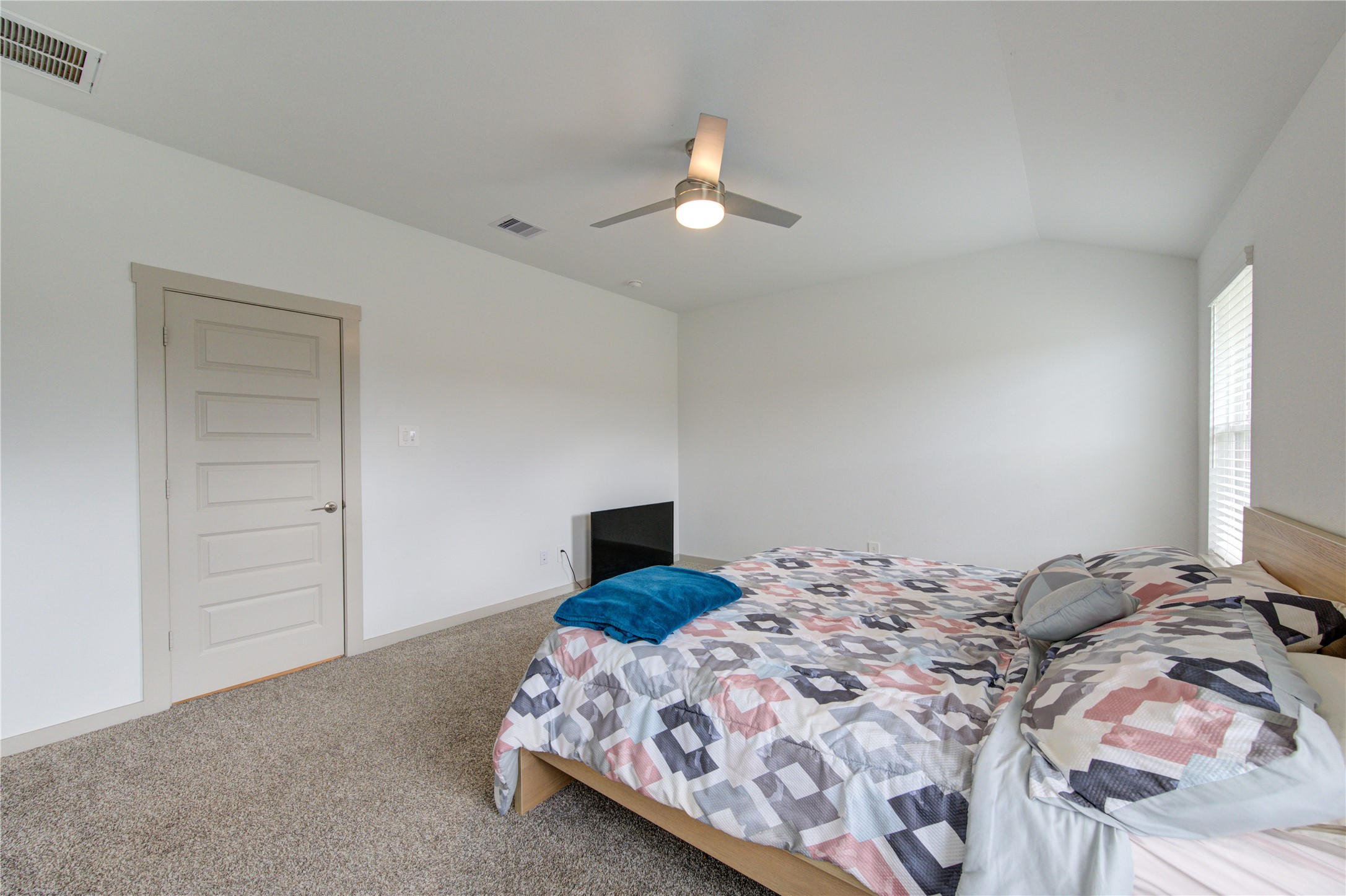 29522 Cayenne Circle Katy, TX 77494 - Photo 42 of 46 a bedroom with a bed and a window