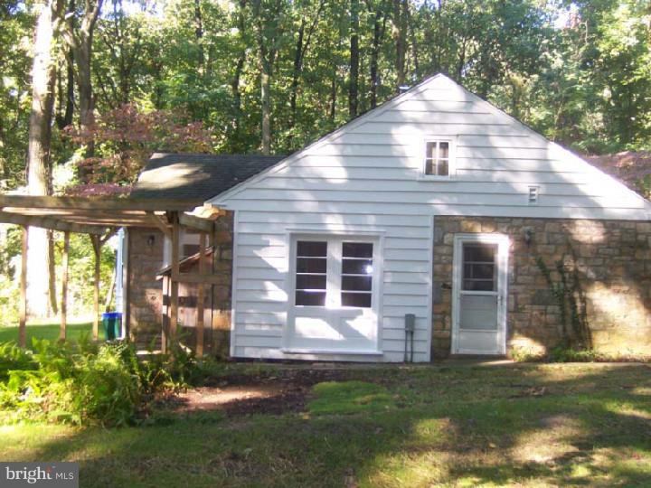 341 Rock Raymond Road Downingtown, PA 19335 - Photo 12 of 20 Gallery Image 12