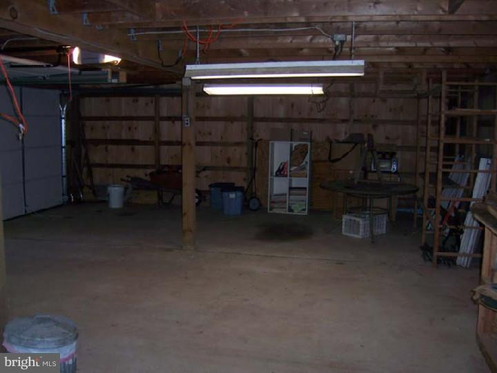 341 Rock Raymond Road Downingtown, PA 19335 - Photo 4 of 20 Gallery Image 4