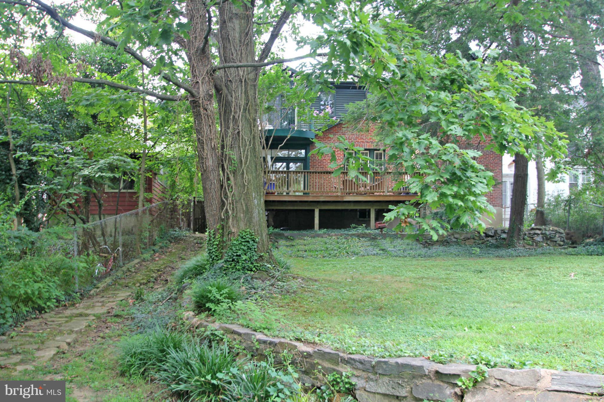 612 Greenbrier Drive Silver Spring, MD 20910 - Photo 25 of 30 Exterior (Rear)
