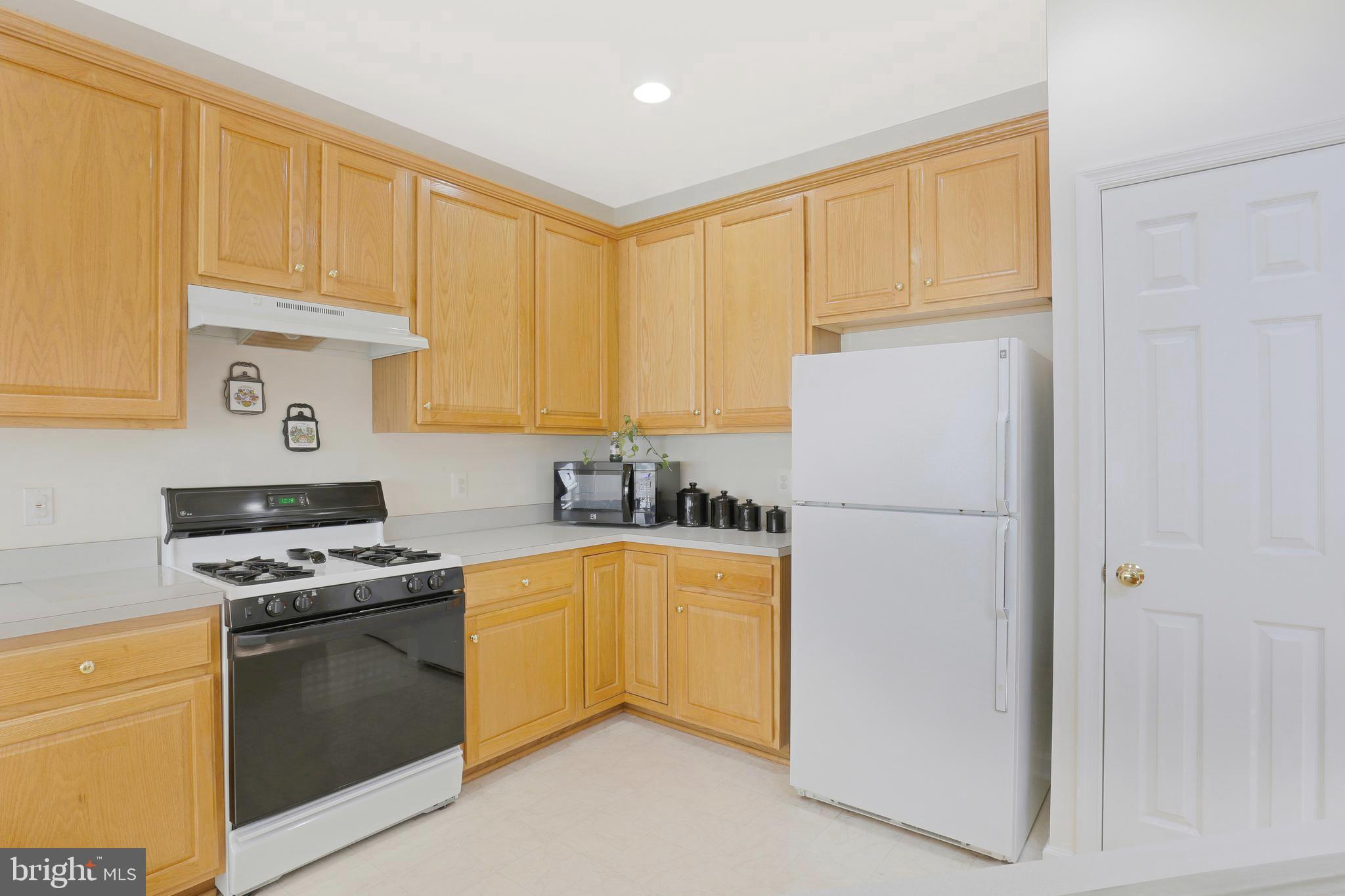 12351 Brown Fox Way Reston, VA 20191 - Photo 12 of 33 Gallery Image 12