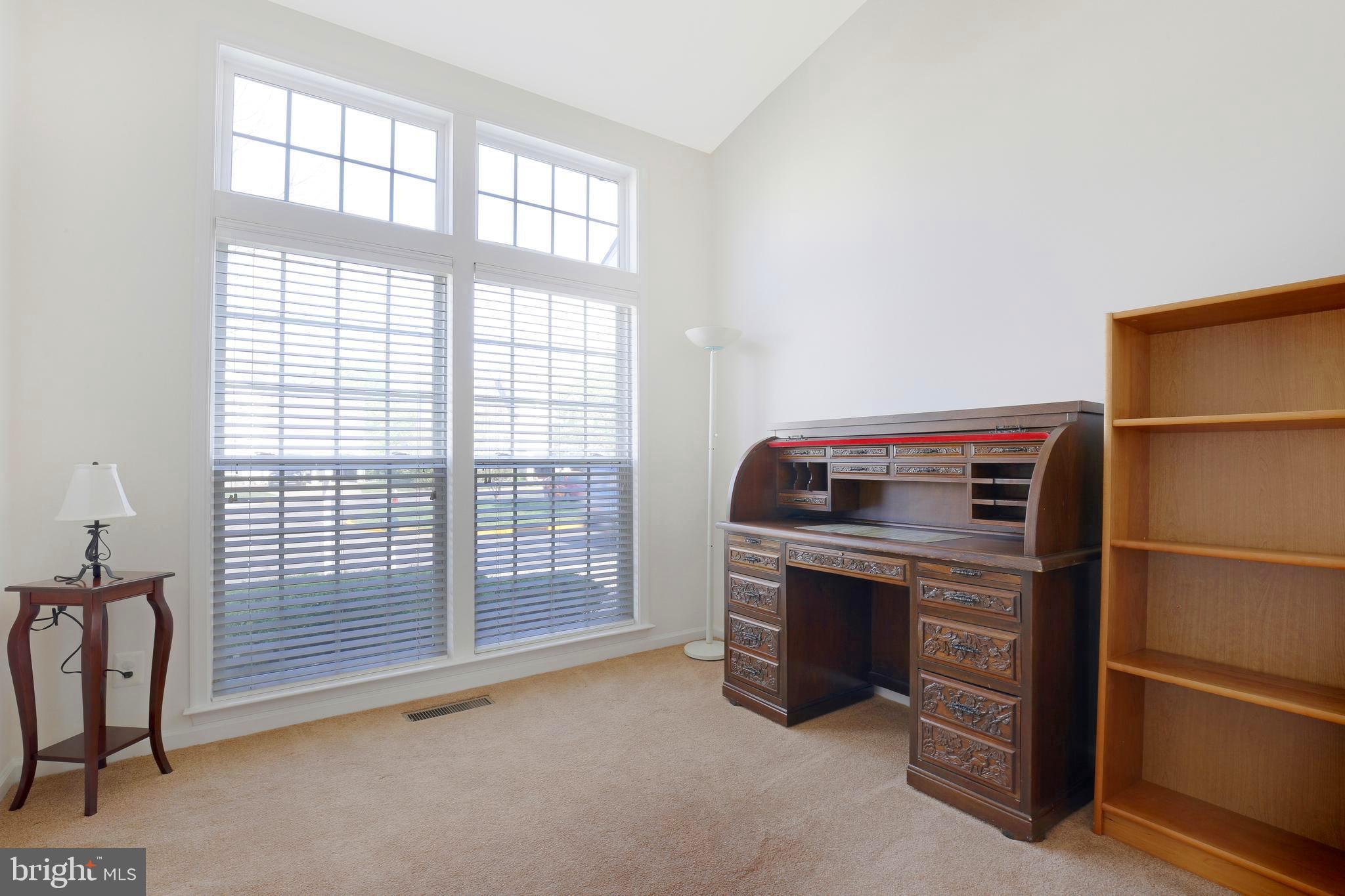 12351 Brown Fox Way Reston, VA 20191 - Photo 4 of 33 Office near Foyer