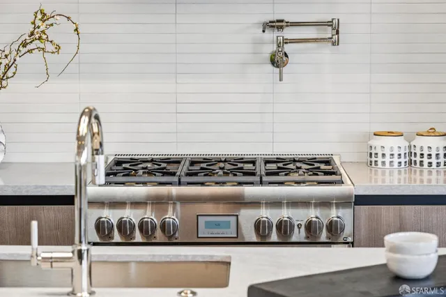 $2,495,000 | 11 Sherwood Court, San Francisco, CA 94127