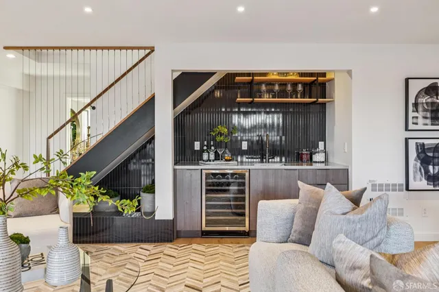 $2,495,000 | 11 Sherwood Court, San Francisco, CA 94127
