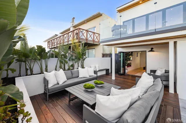 $2,495,000 | 11 Sherwood Court, San Francisco, CA 94127