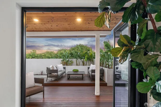 $2,495,000 | 11 Sherwood Court, San Francisco, CA 94127