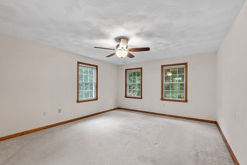 6 Century Way Dunstable, MA 01827 - Photo 18 of 37 Gallery Image 18