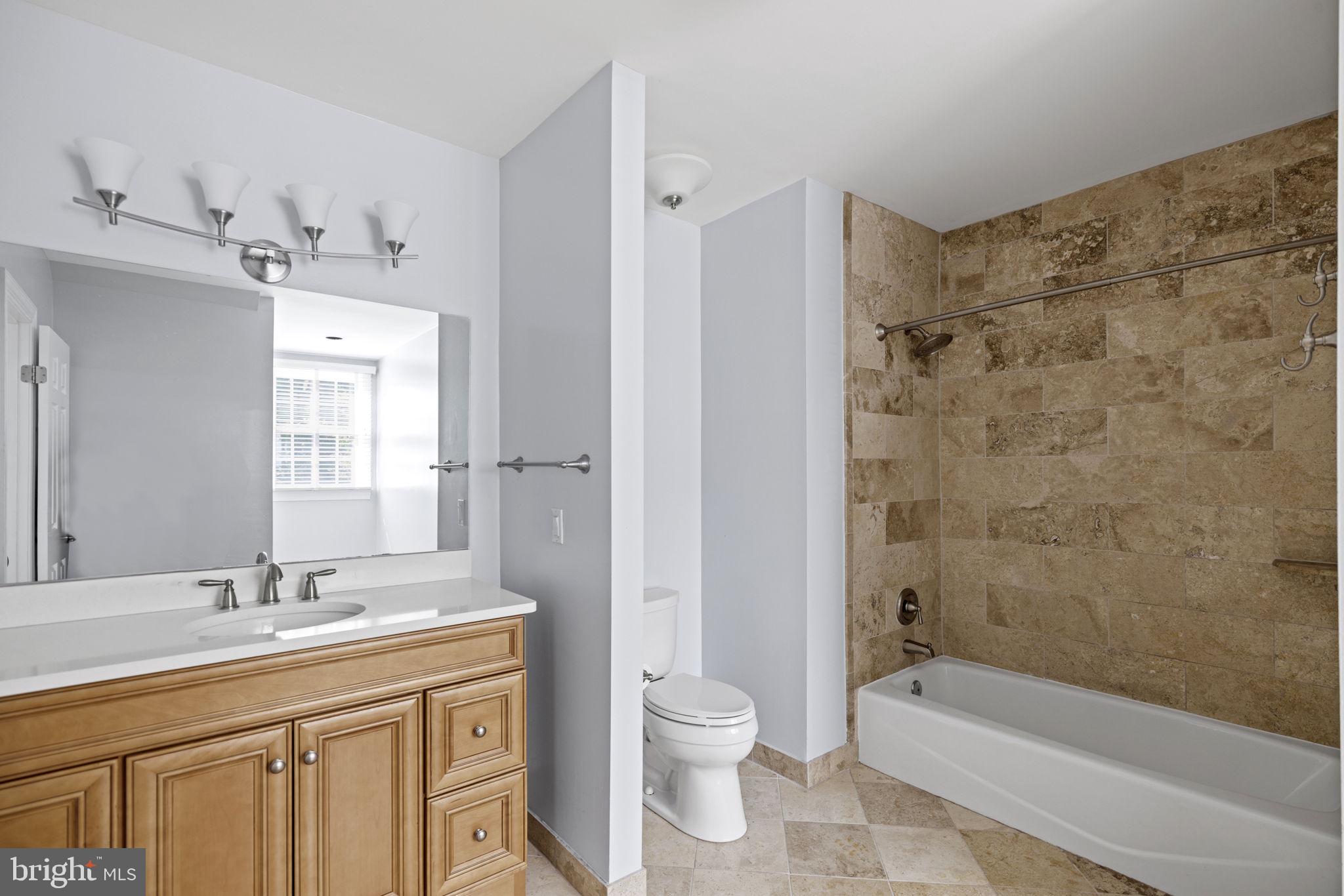 4006 Belle Rive Terrace Alexandria, VA 22309 - Photo 36 of 68 Bedroom 2 En Suite Bath