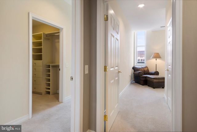 $610,000 | 1600 Arch Street, Unit 1911, Philadelphia, PA 19103