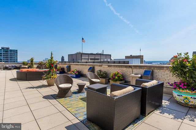 $610,000 | 1600 Arch Street, Unit 1911, Philadelphia, PA 19103