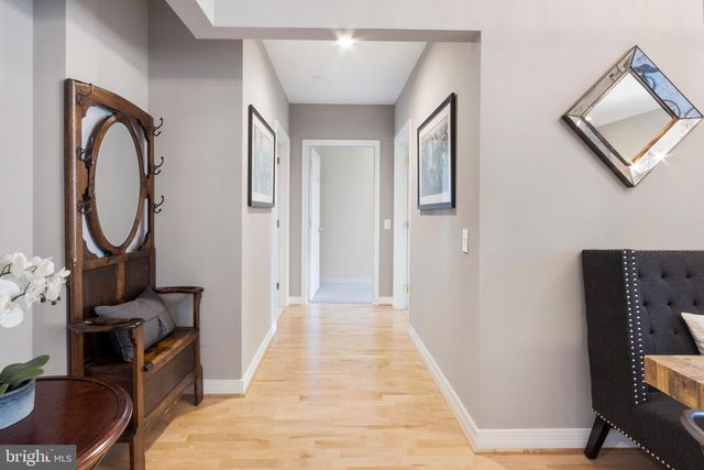 $610,000 | 1600 Arch Street, Unit 1911, Philadelphia, PA 19103