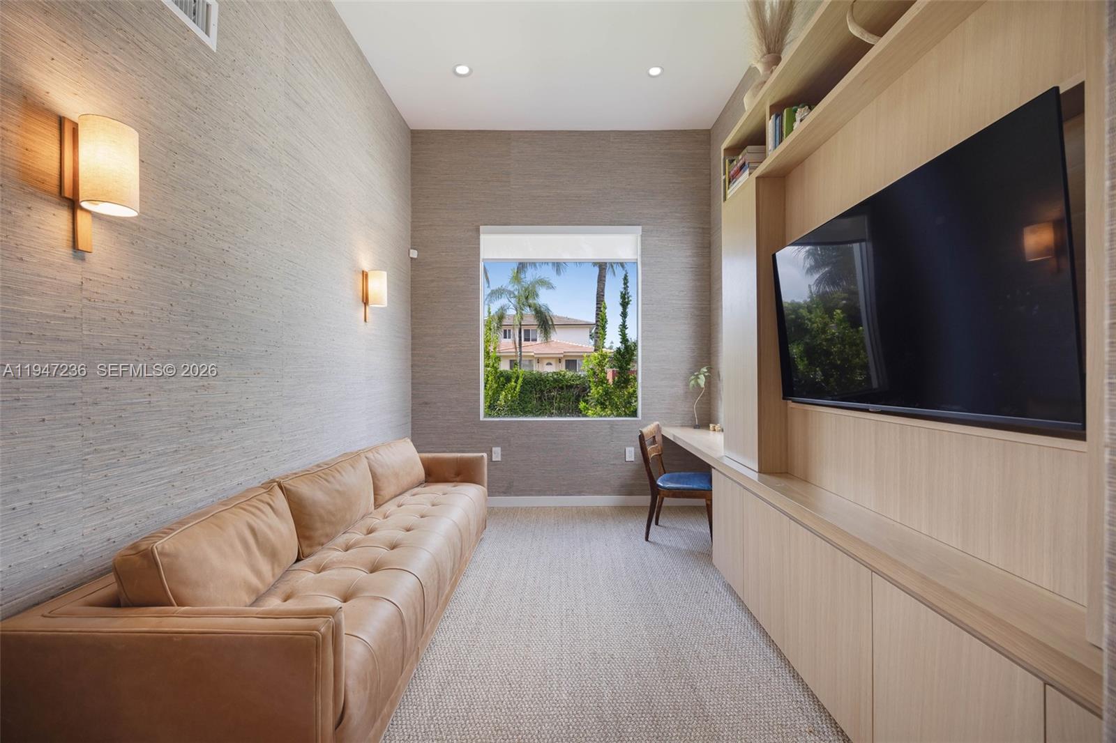 6055 Southwest 38th Street Miami, FL 33155 - Photo 13 of 27