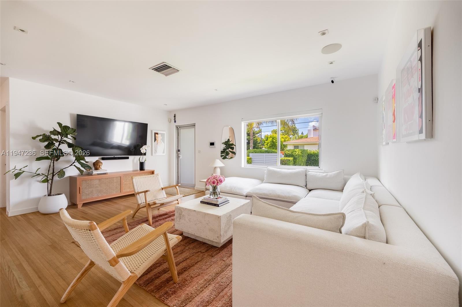 6055 Southwest 38th Street Miami, FL 33155 - Photo 5 of 27