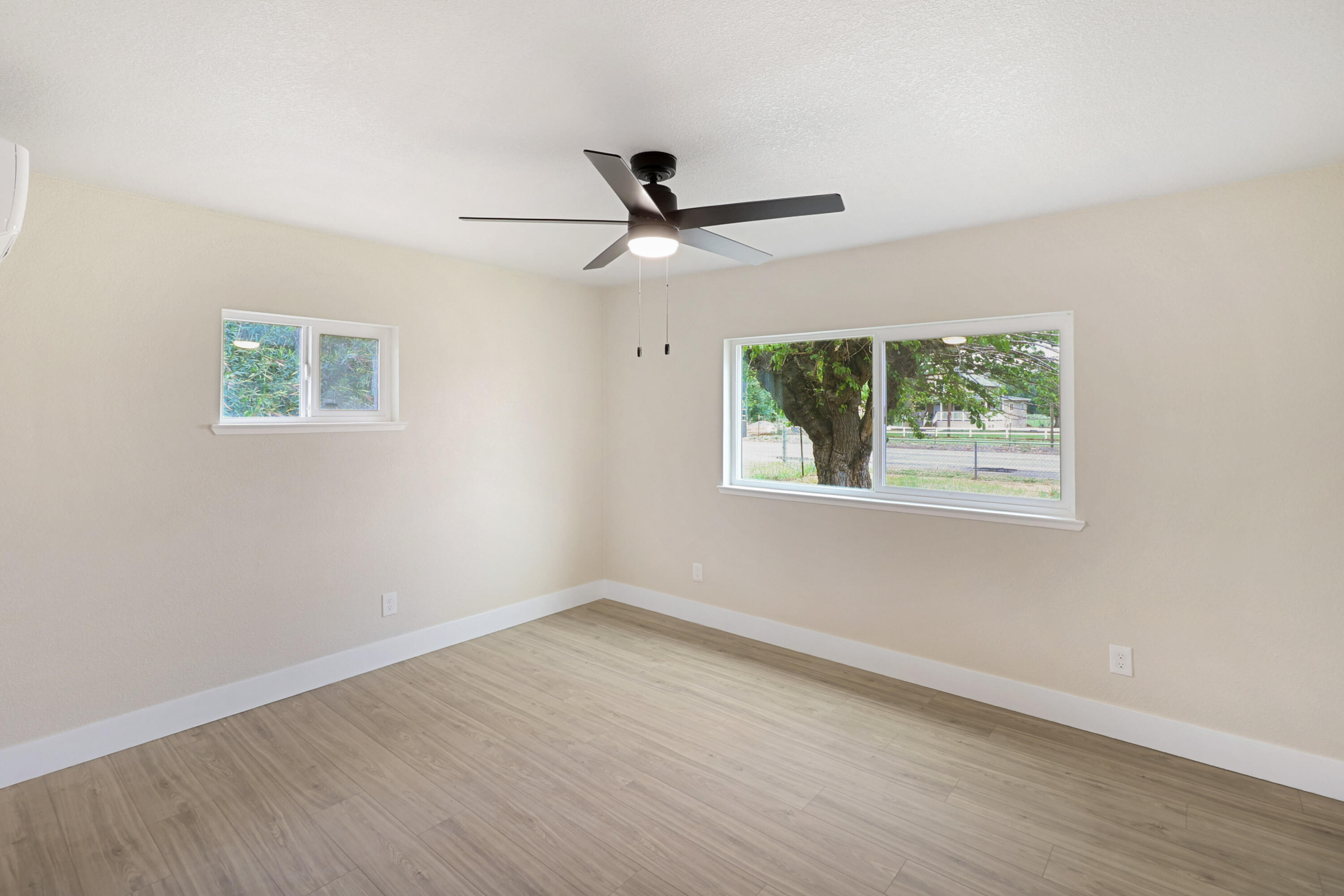 2460 Balls Ferry Road Anderson, CA 96007 - Photo 16 of 37 16-07