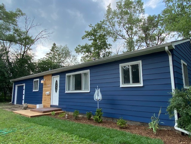 6 Rugby Road Lake Zurich, IL 60047 - Photo 3 of 23