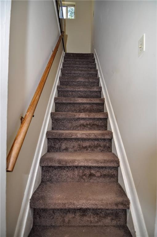 2403 Longcrest Avenue Bethel Park, PA 15102 - Photo 31 of 35 Gallery Image 31