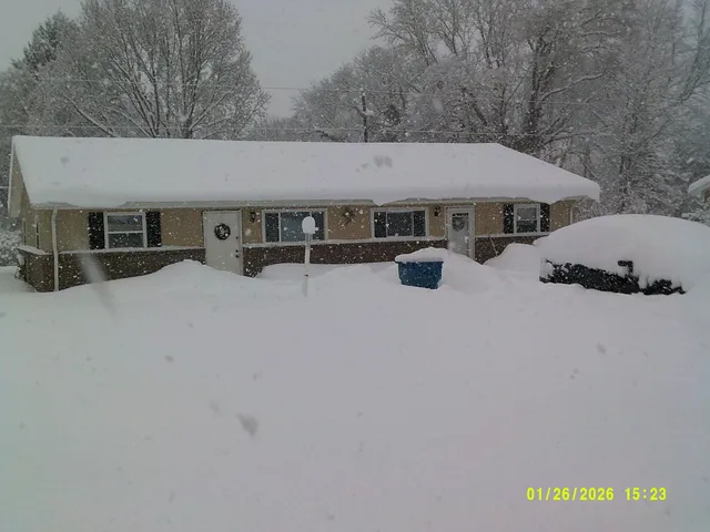 $243,000 | 4837 Greenfield Drive, Berrien Springs, MI 49103