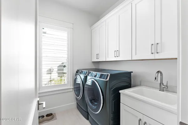 $1,150,000 | 204 East Firethorn Circle, Inlet Beach, FL 32461