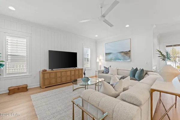 $1,150,000 | 204 East Firethorn Circle, Inlet Beach, FL 32461