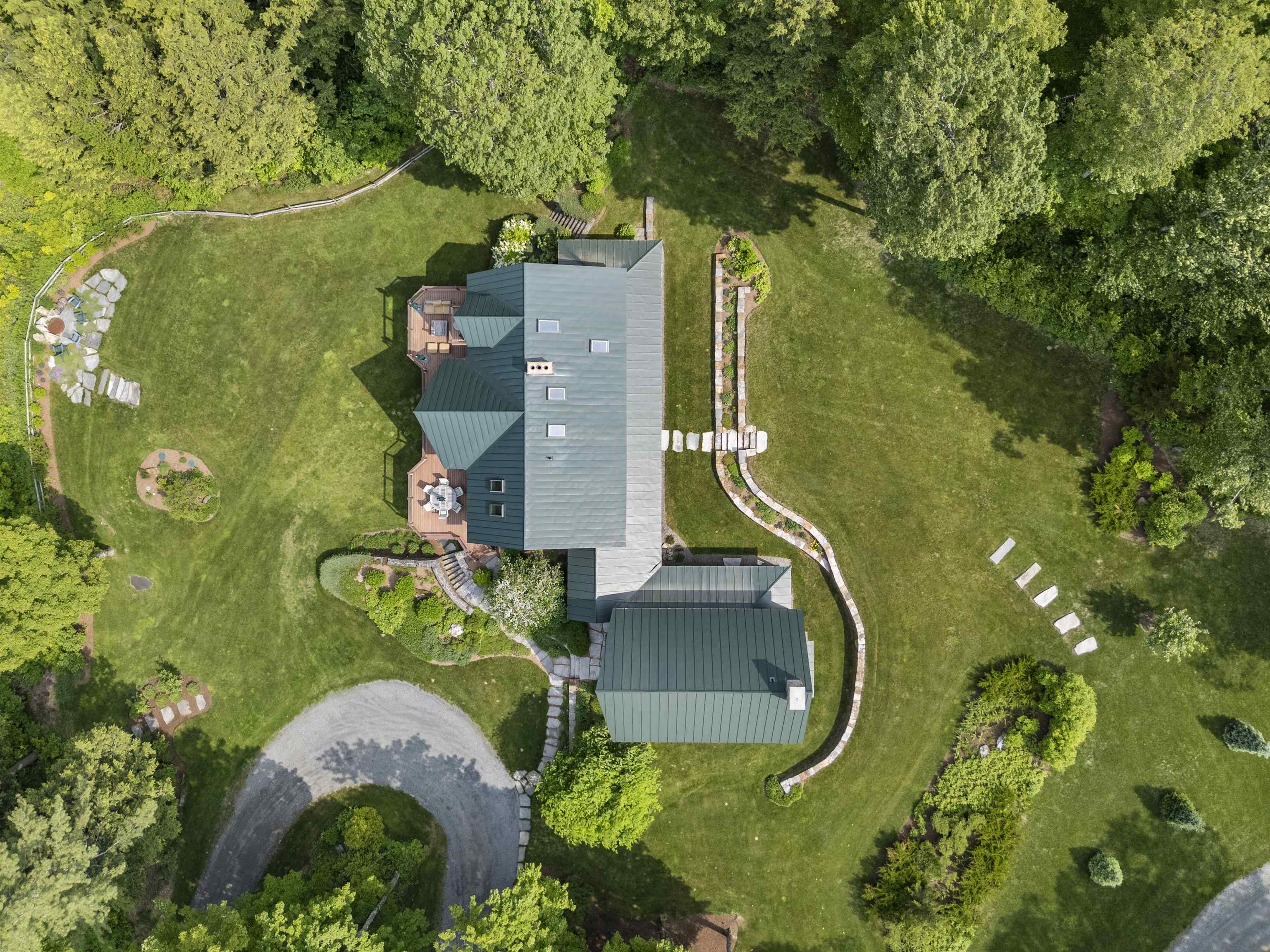 463 N Road Barnard, VT 05032 - Photo 45 of 49
