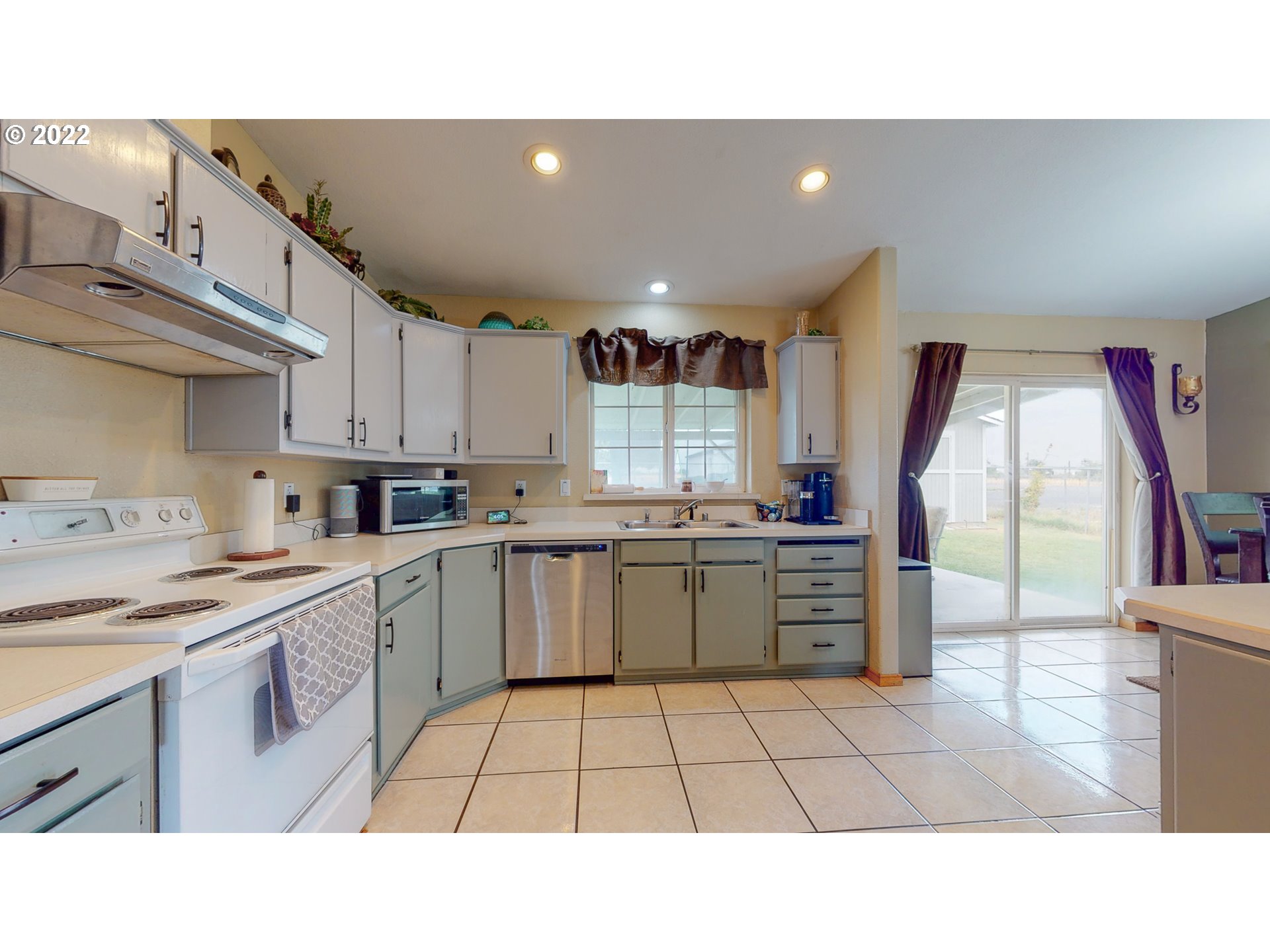 915 East Ridgeway Avenue Hermiston, OR 97838 - Photo 6 of 20 Gallery Image 6