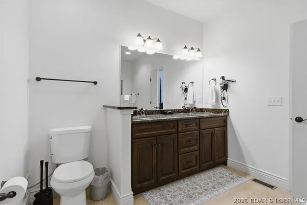 $599,900 | 404 Country Ridge Drive, Camdenton, MO 65020