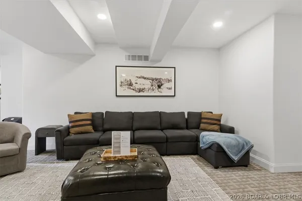 $599,900 | 404 Country Ridge Drive, Camdenton, MO 65020