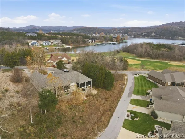 $599,900 | 404 Country Ridge Drive, Camdenton, MO 65020