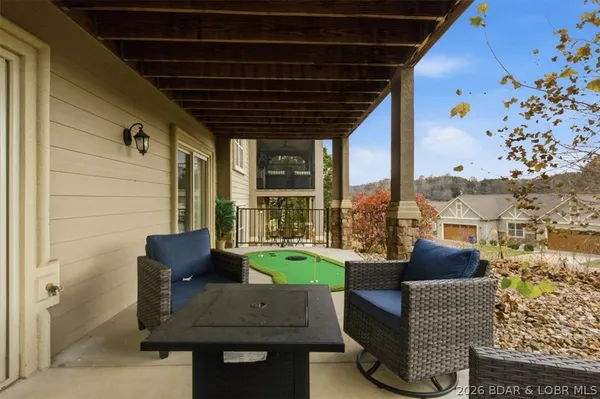 $599,900 | 404 Country Ridge Drive, Camdenton, MO 65020