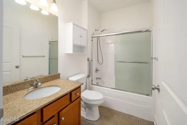 $224,000 | 73 Saratoga Road, Unit 15, Glenville, NY 12302