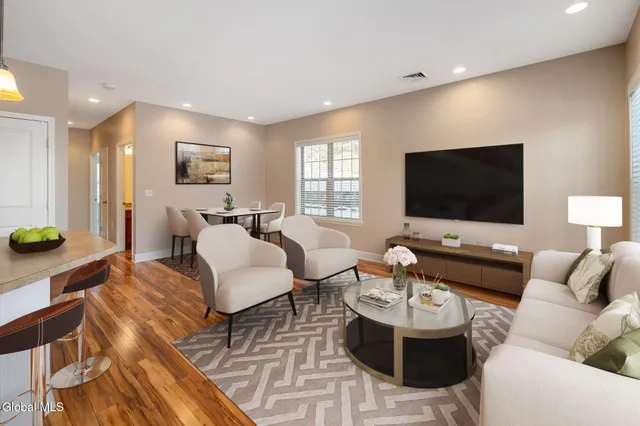 $224,000 | 73 Saratoga Road, Unit 15, Glenville, NY 12302