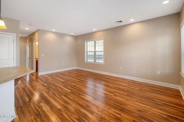 $224,000 | 73 Saratoga Road, Unit 15, Glenville, NY 12302