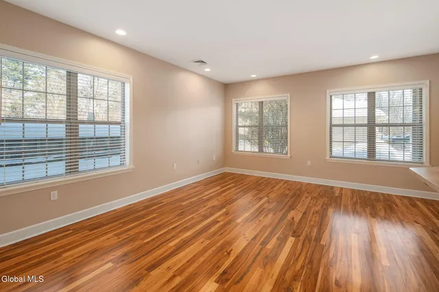 $224,000 | 73 Saratoga Road, Unit 15, Glenville, NY 12302