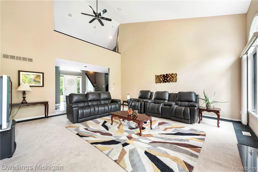 1037 South Adams Road Rochester, MI 48309 - Photo 11 of 67 1037-S-Adams-Rochester-Hills-48309-windowstill-11.jpg