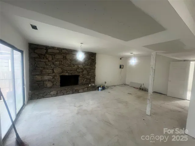 $359,000 | 3 Canterbury Place, Arden, NC 28704