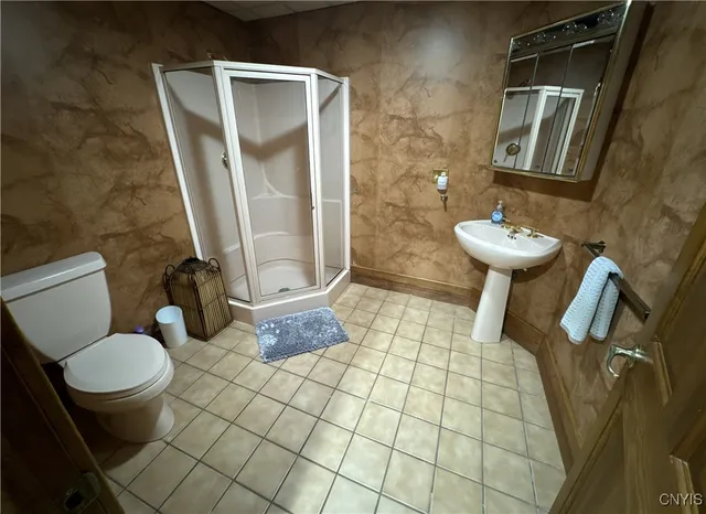 $975,000 | 2076 Hillside Drive, Camden, NY 13316