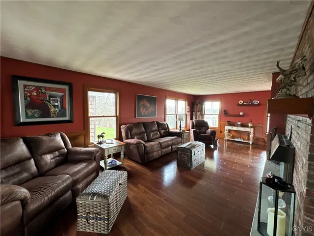 $975,000 | 2076 Hillside Drive, Camden, NY 13316