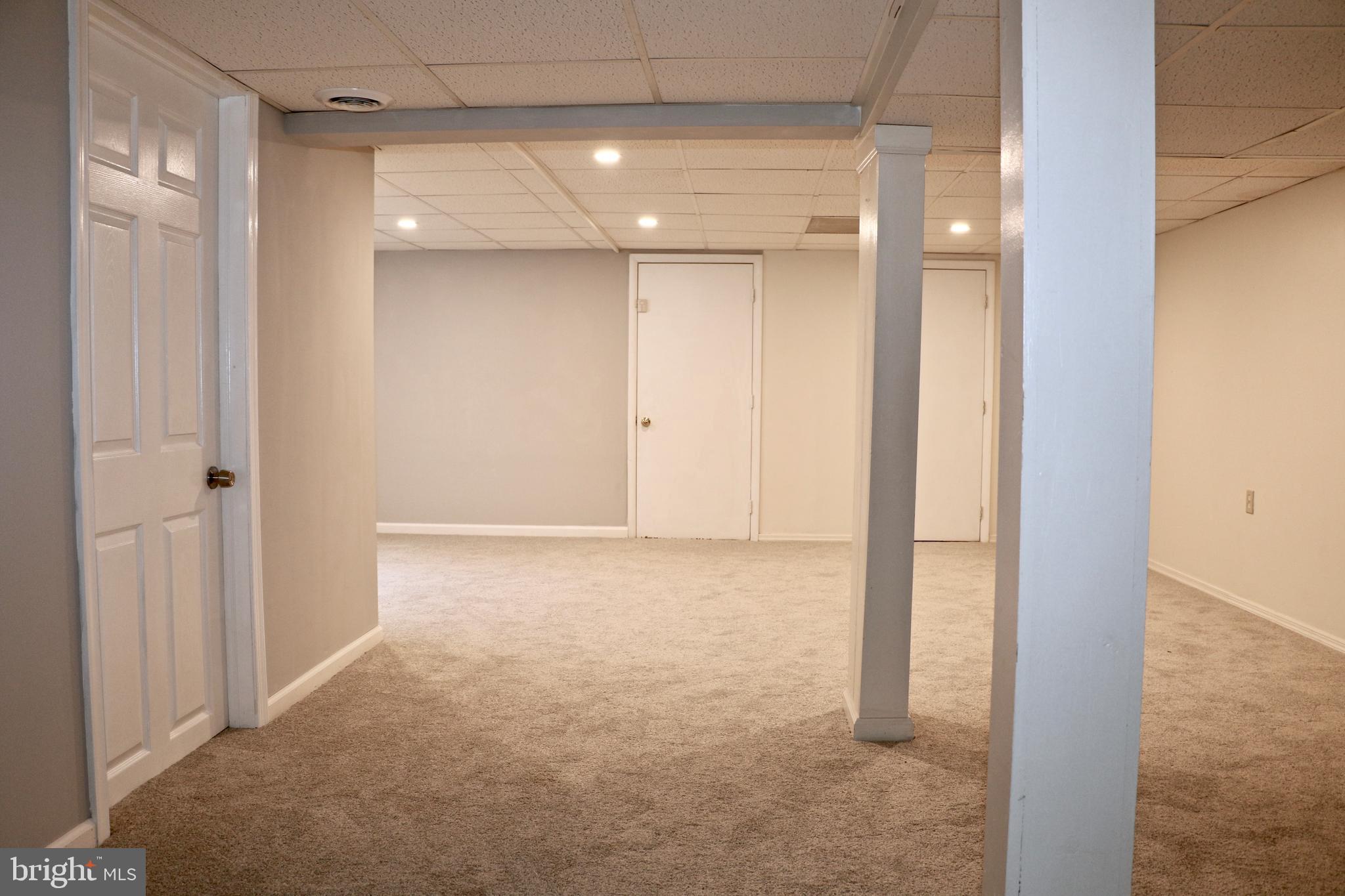 2307 Silverside Road Wilmington, DE 19810 - Photo 33 of 40 a view of an empty room