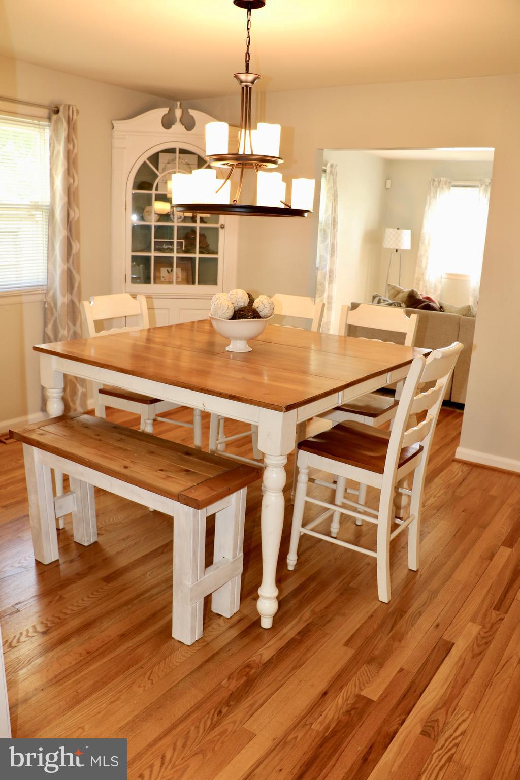 2307 Silverside Road Wilmington, DE 19810 - Photo 10 of 40 a dining room with a table and chairs