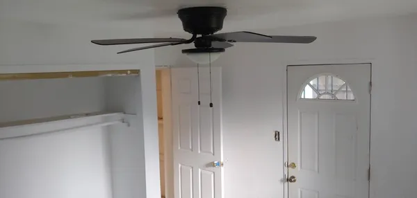 a view of a livingroom with an empty space