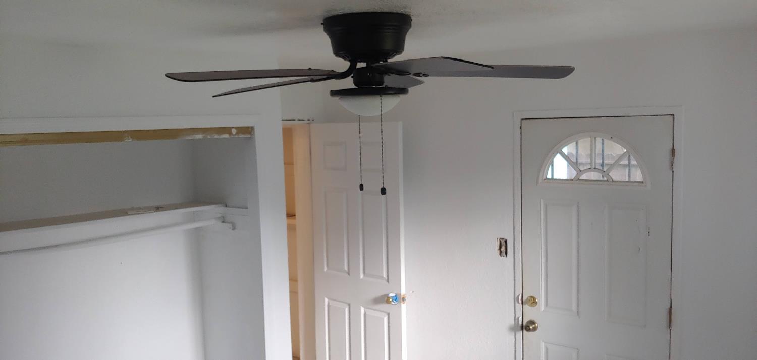 15695 El Capitan Way Delhi, CA 95315 - Photo 14 of 23