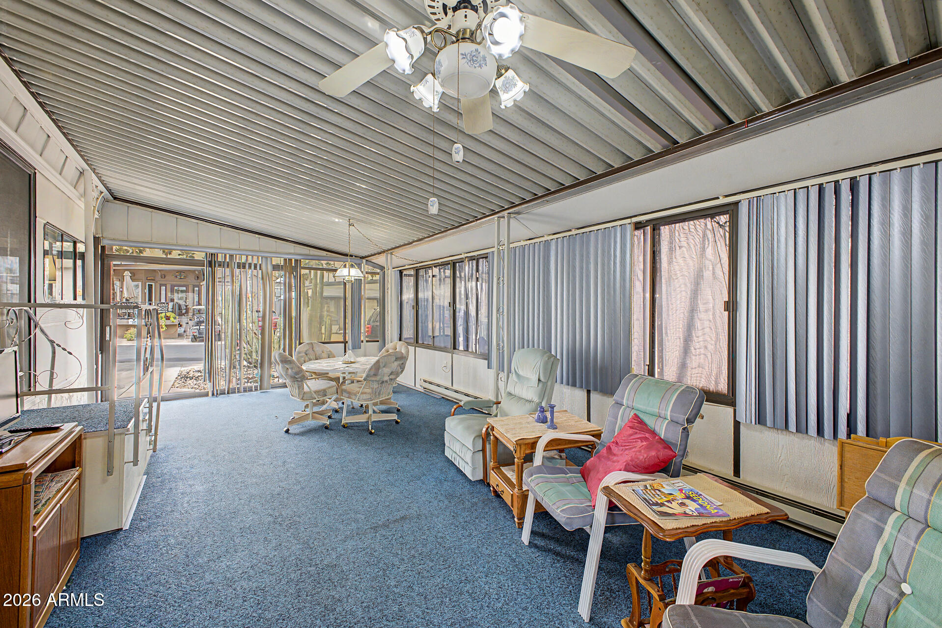 524 Douglas Road Mesa, AZ 85205 - Photo 5 of 17 05-Douglas