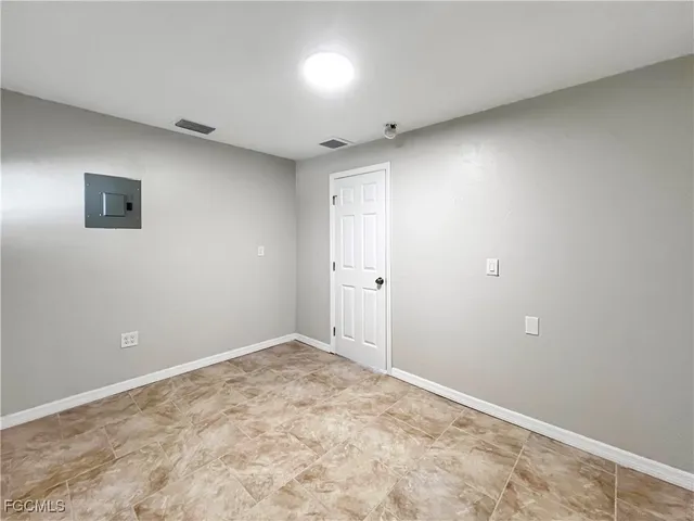 $899 | 15206 Stringfellow Road, Unit 3, Bokeelia, FL 33922